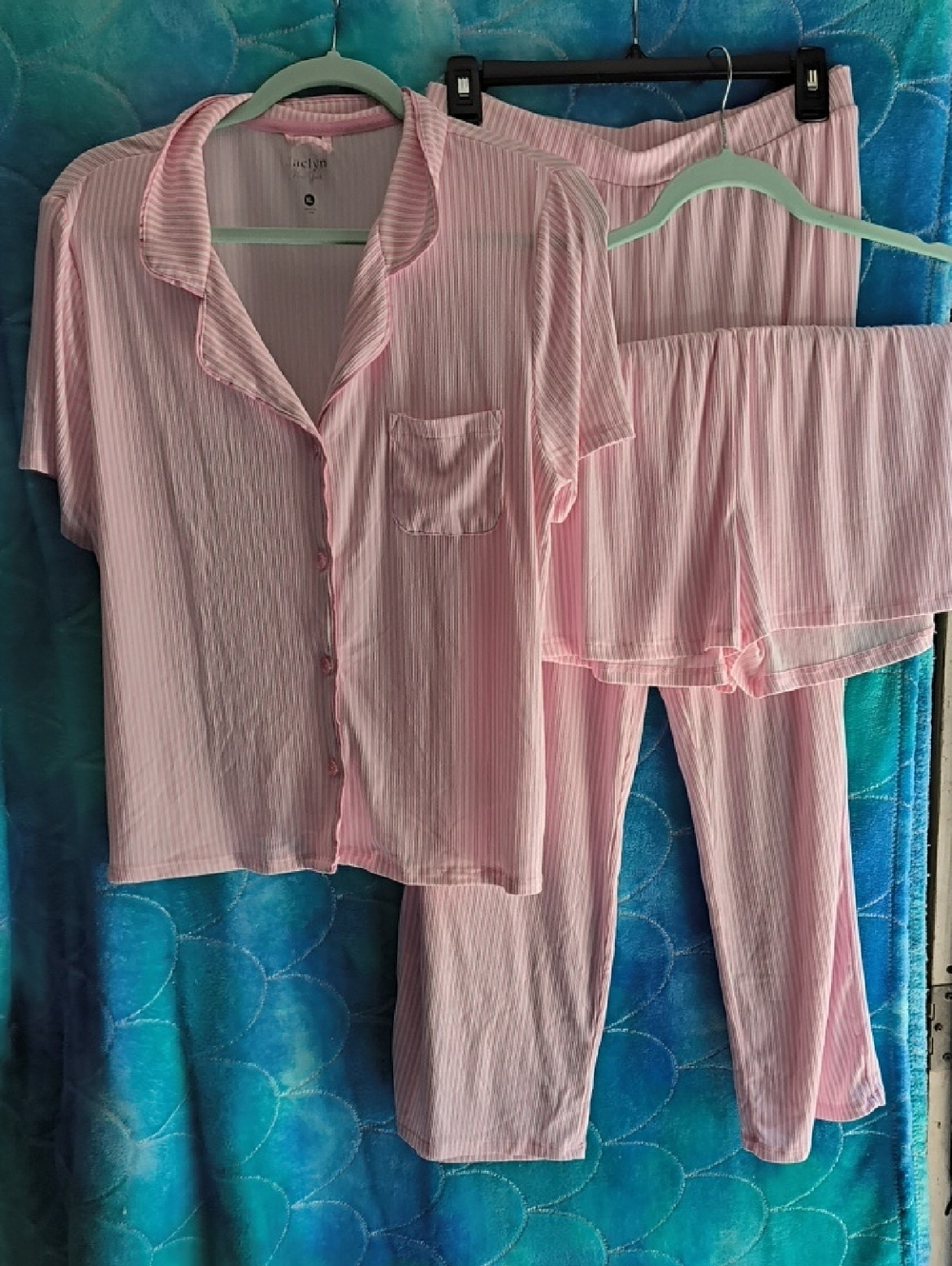 Women’s Pink Striped Short-Sleeve 3- Piece Pajama Set - Soft Lounge Sleepwear